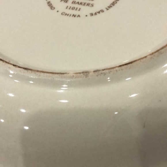 Glass pie plate Sunnycraft hand crafted pie plate 11 inches diameter - Picture 5 of 5